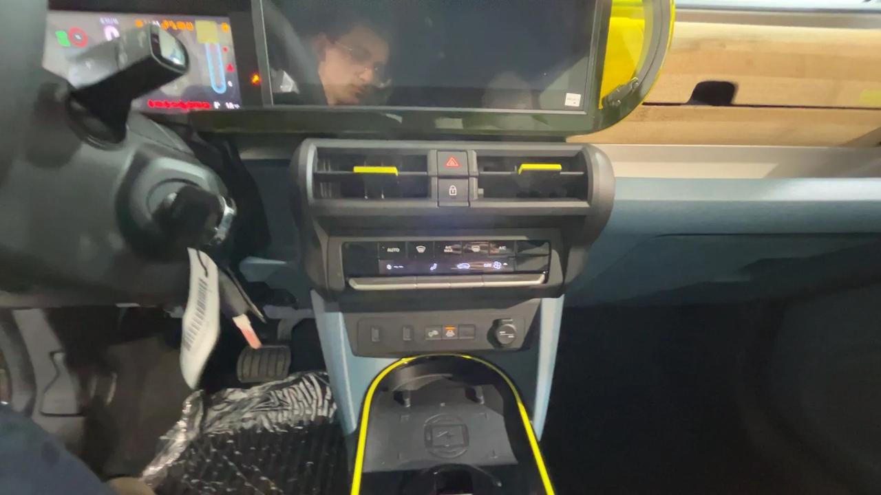 Fiat Grande Panda 1.2 Hybrid 110 CV S&S La Prima