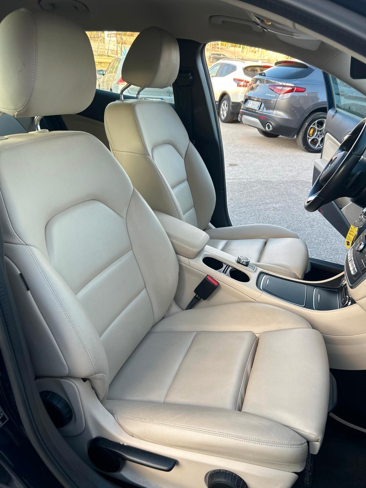 Mercedes-benz GLA 200 d Sport