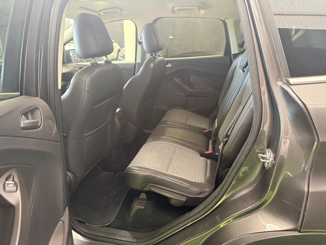 Ford Kuga 2.0 TDCi Titanium 4WD S&S 150cv Powershift