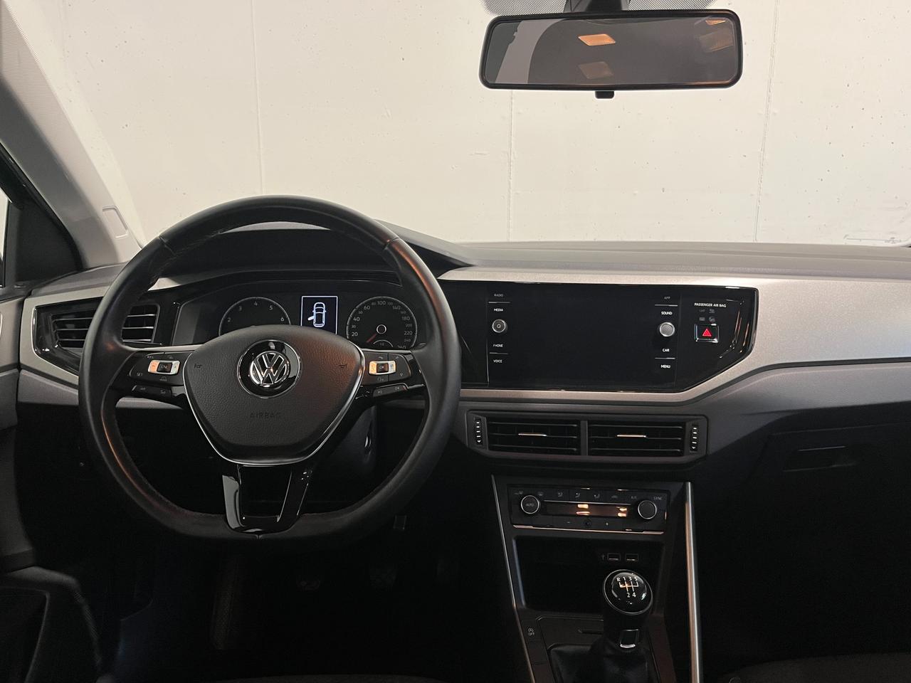 VOLKSWAGEN POLO 1.0 MPI COMFORTLINE