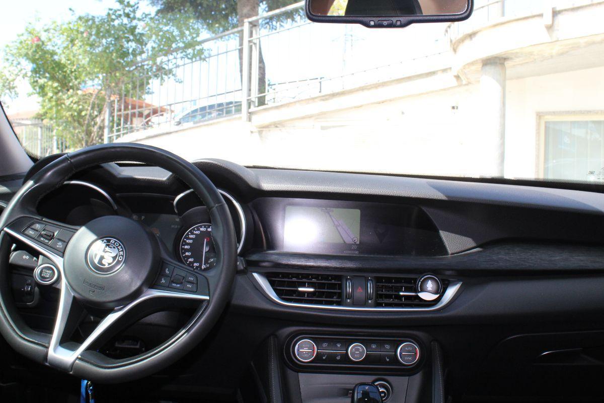 ALFA ROMEO - Stelvio - 2.2 T.diesel 210 CV AT8 Q4 Ti