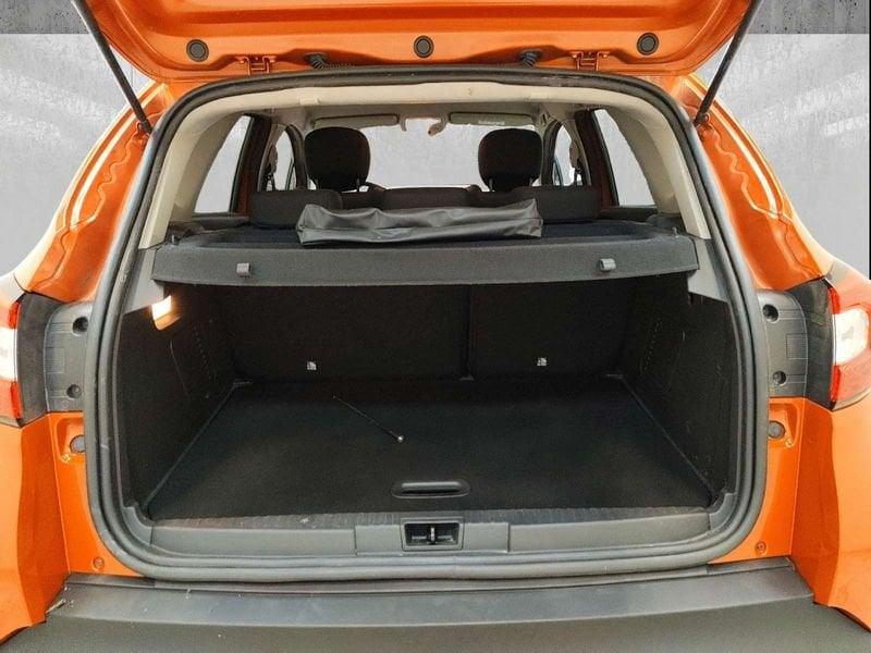 Renault Captur 1.2 tce Intens (energy r-link) s&s 120cv edc E6