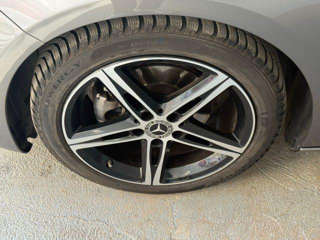 MERCEDES-BENZ A 180 d Executive