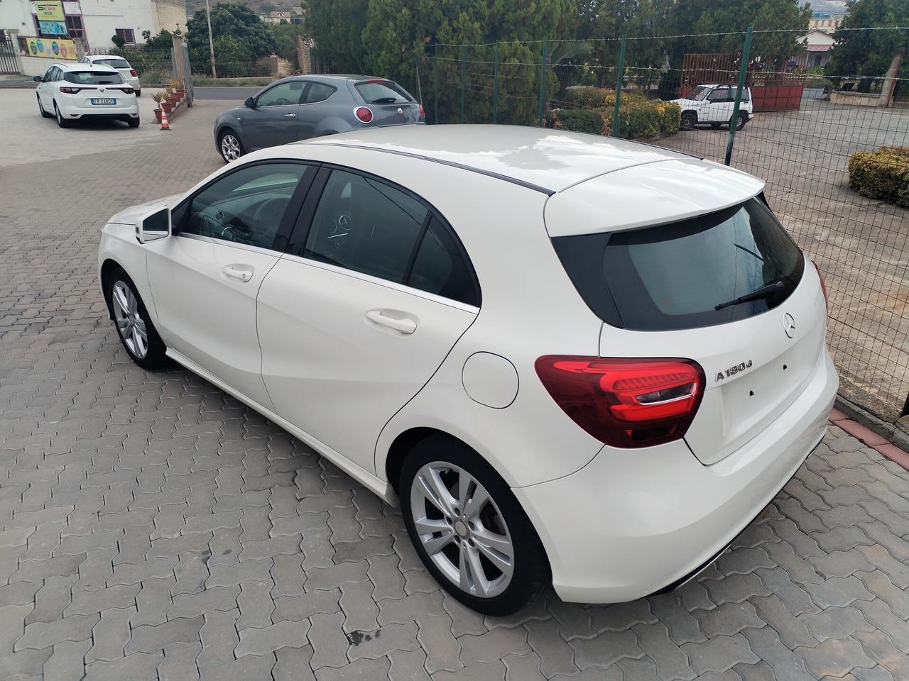 Mercedes-benz A 180 d Sport 2016 -SI Neopatentati