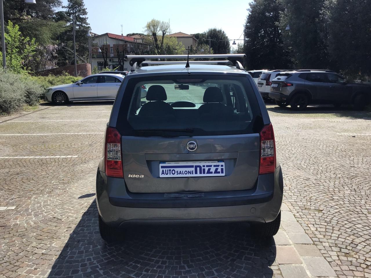 Fiat Idea 1.2 16V BlackLabel