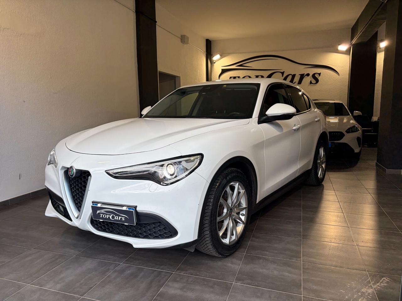Alfa Romeo Stelvio 2.2 Turbodiesel 190 CV AT8 RWD Super