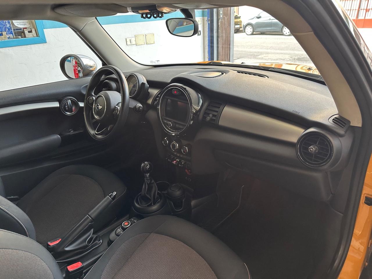 Mini One 1.2 102cv 3p - OK Neopatentati