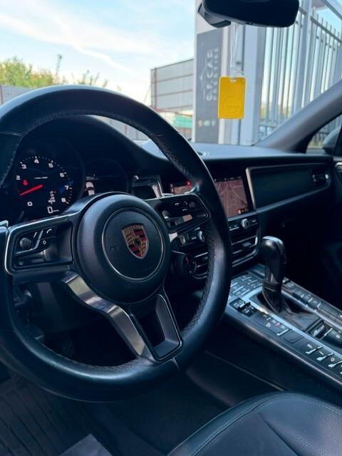 Porsche Macan 2.0