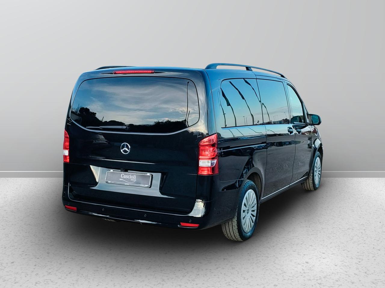 Mercedes-Benz Vito III 116 - vito 116 cdi long tourer pro auto my20