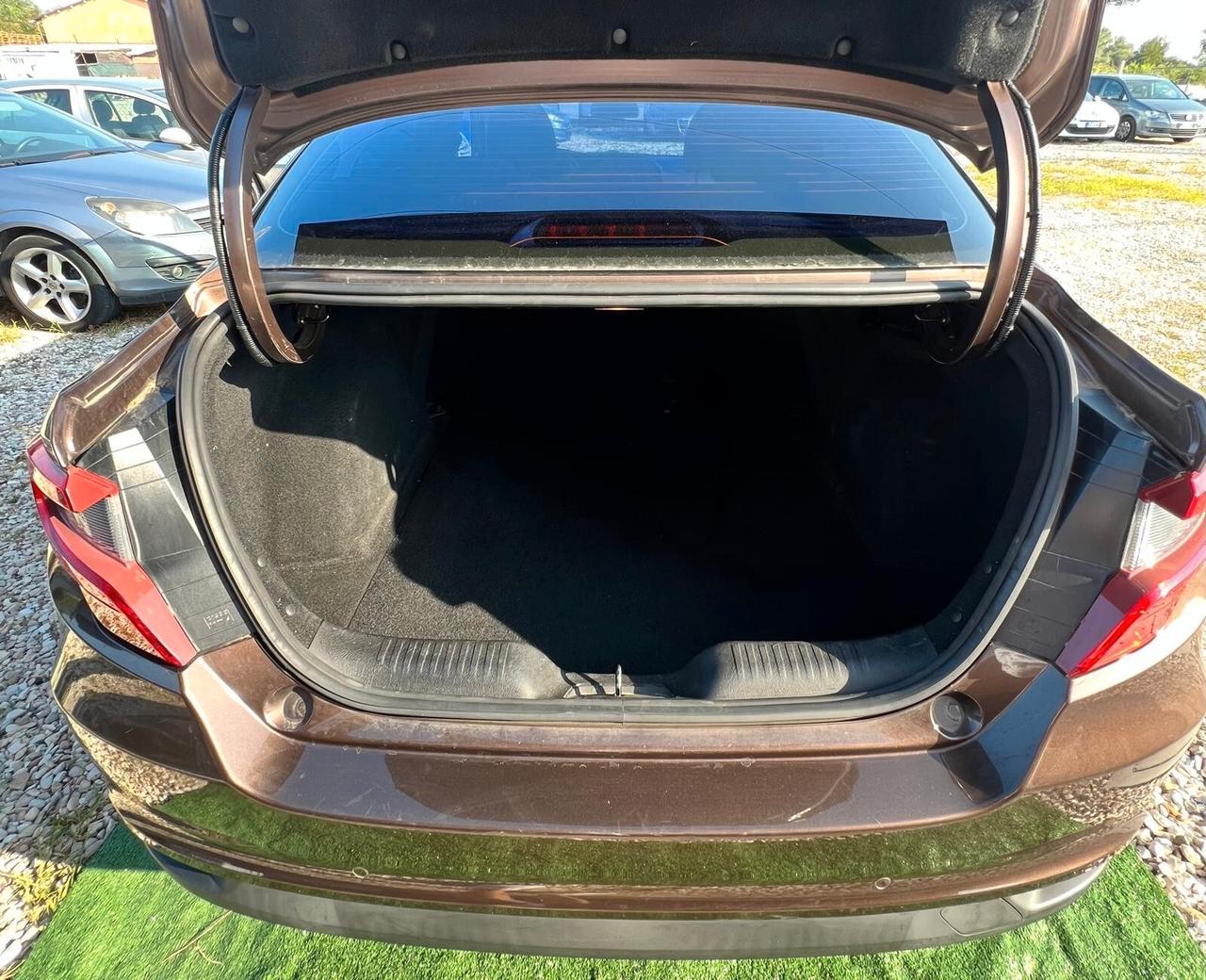 Fiat Tipo 1.6 Mjt 4 porte Lounge
