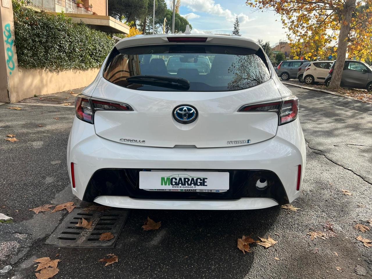 Toyota Corolla 1.8 Hybrid BIANCA