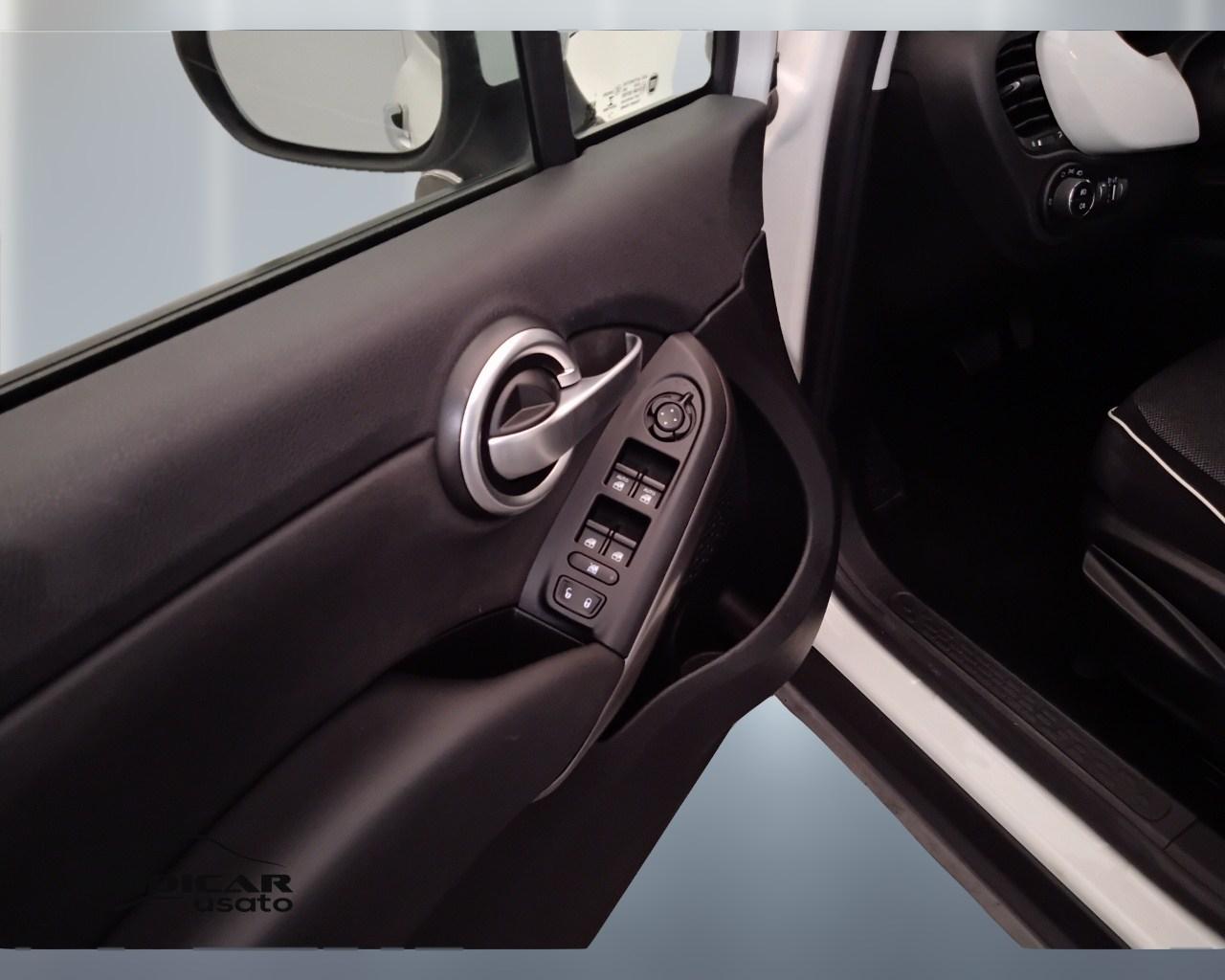 FIAT 500 X 2015 - 500X 1.6 mjt Lounge 4x2 120cv dct