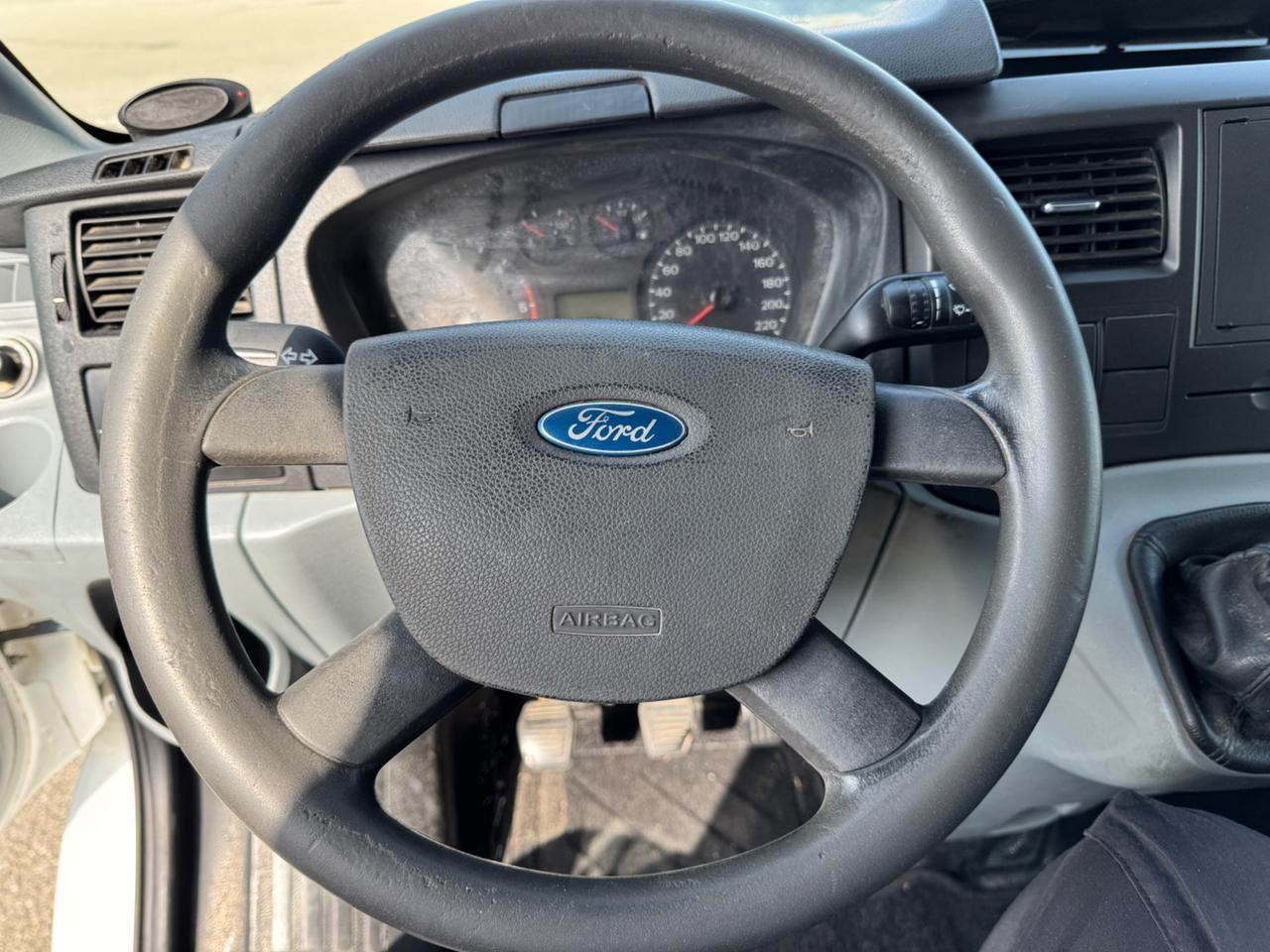 Ford Transit 350L van 2.2