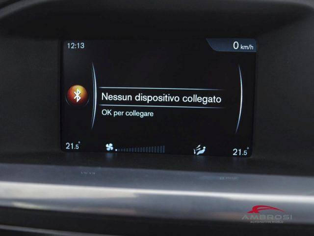 VOLVO V60 D3 Geartronic R-Design Momentum - PER OPERATORI DE