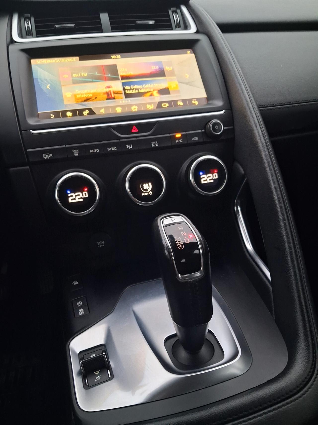Jaguar E-Pace 2.0D 150 CV S Bianco Perla