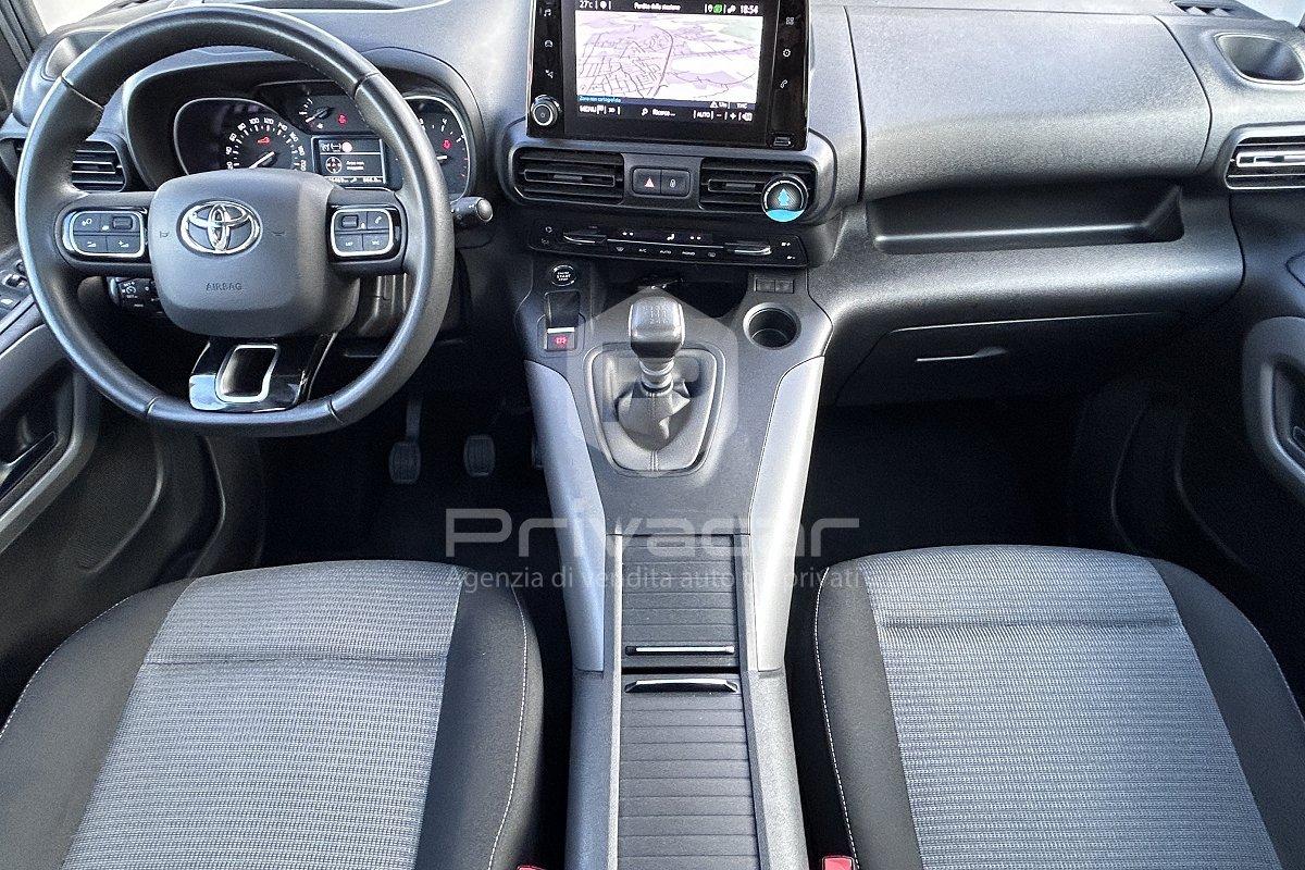 TOYOTA Proace City Verso 1.2 110 CV S&S Short D Executive