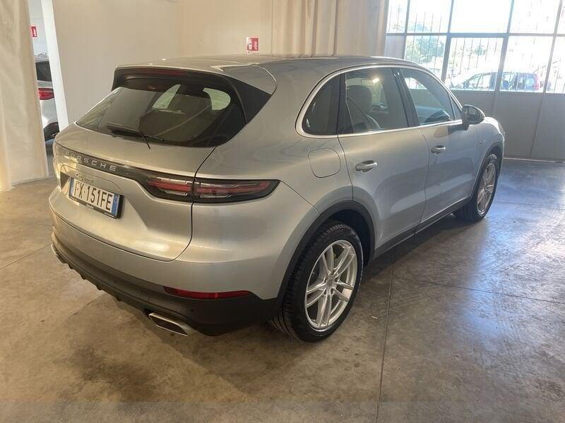 Porsche Cayenne III 2018 Benzina 3.0 e-hybrid tiptronic