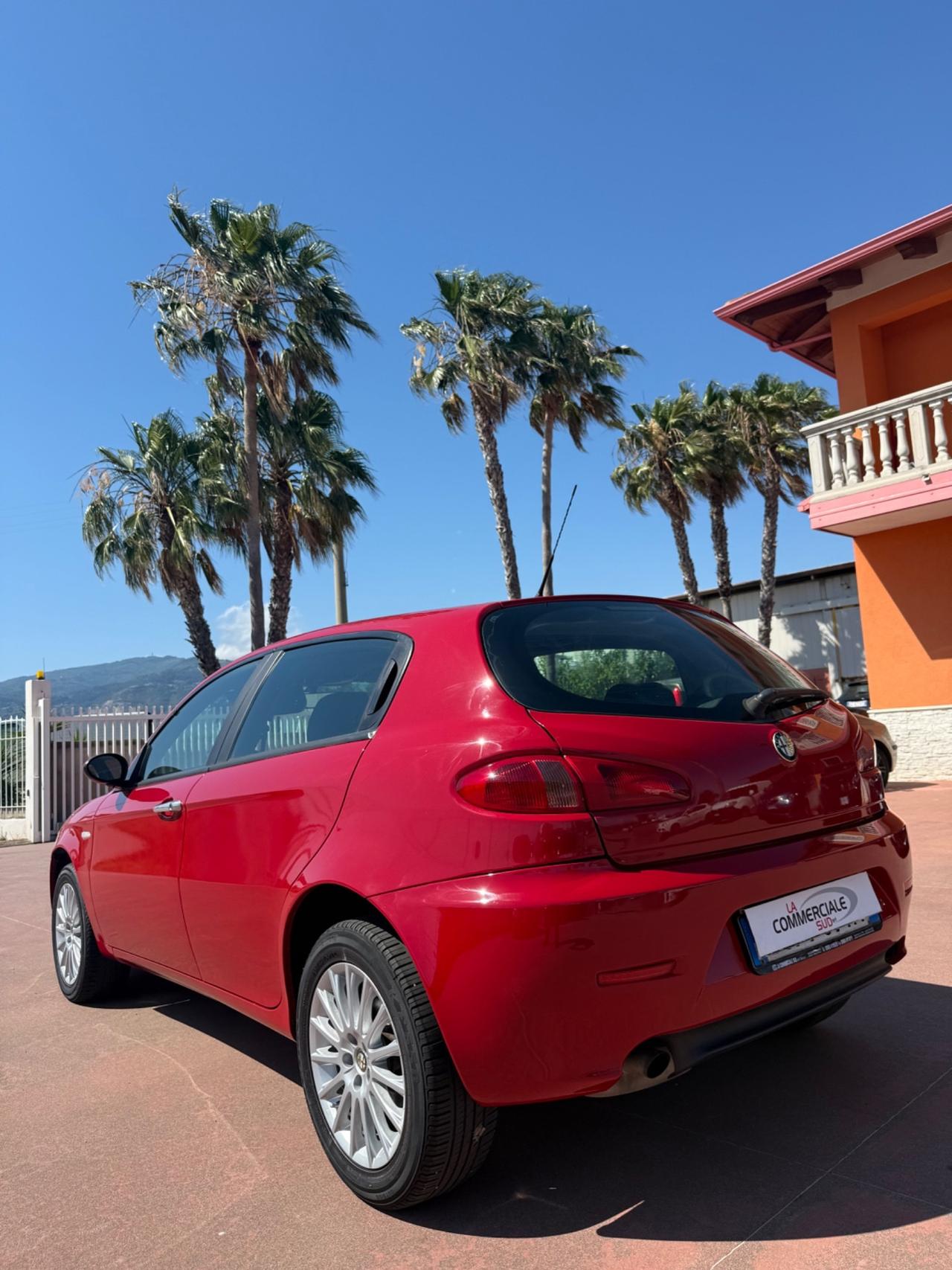 Alfa Romeo 147 1.9 JTD (120)