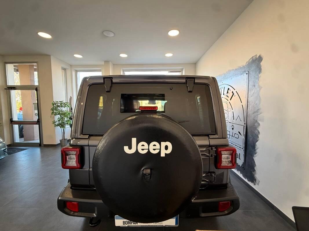 Jeep Wrangler Unlimited 2.2 mjt II Sahara auto