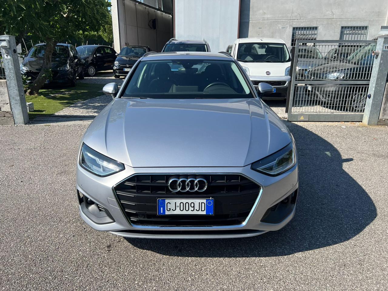 Audi A4 Avant 35 TDI/163 CV S tronic Business Advanced