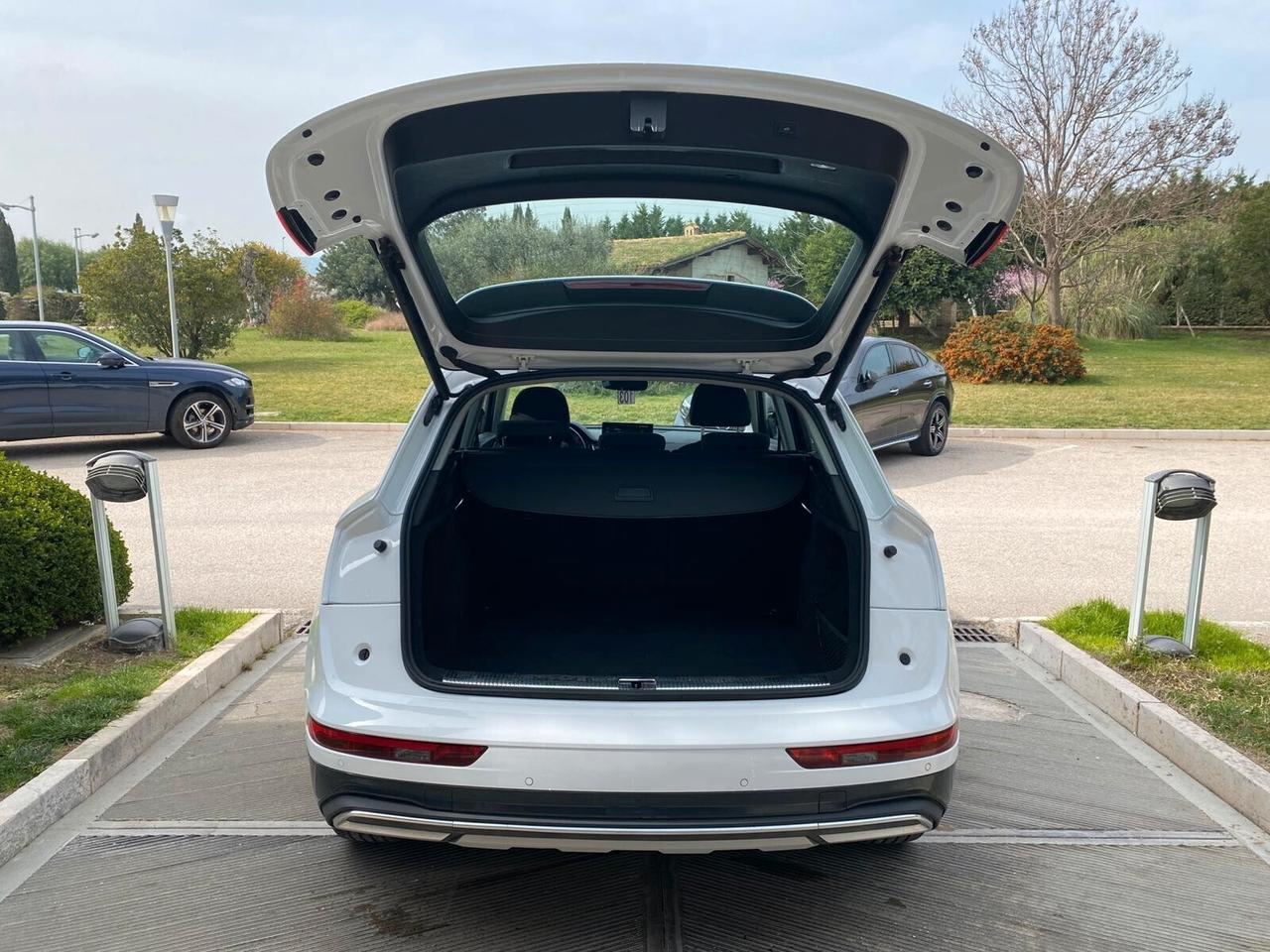 Audi Q5 40 TDI 204 CV quattro S tronic Business Advanced