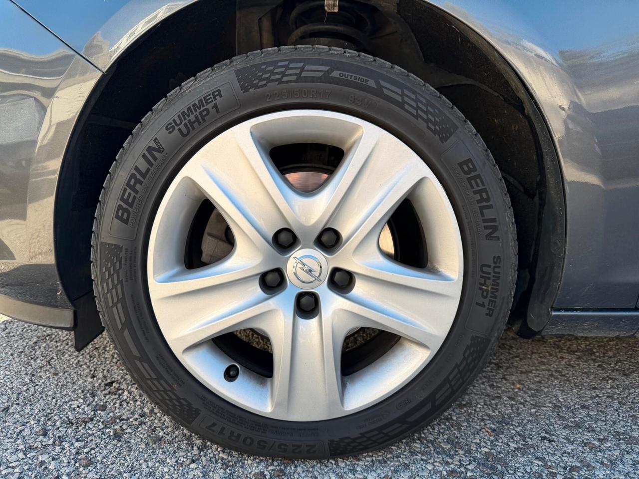 Opel Astra 1.7 CDTI 110CV Sports Tourer Cosmo