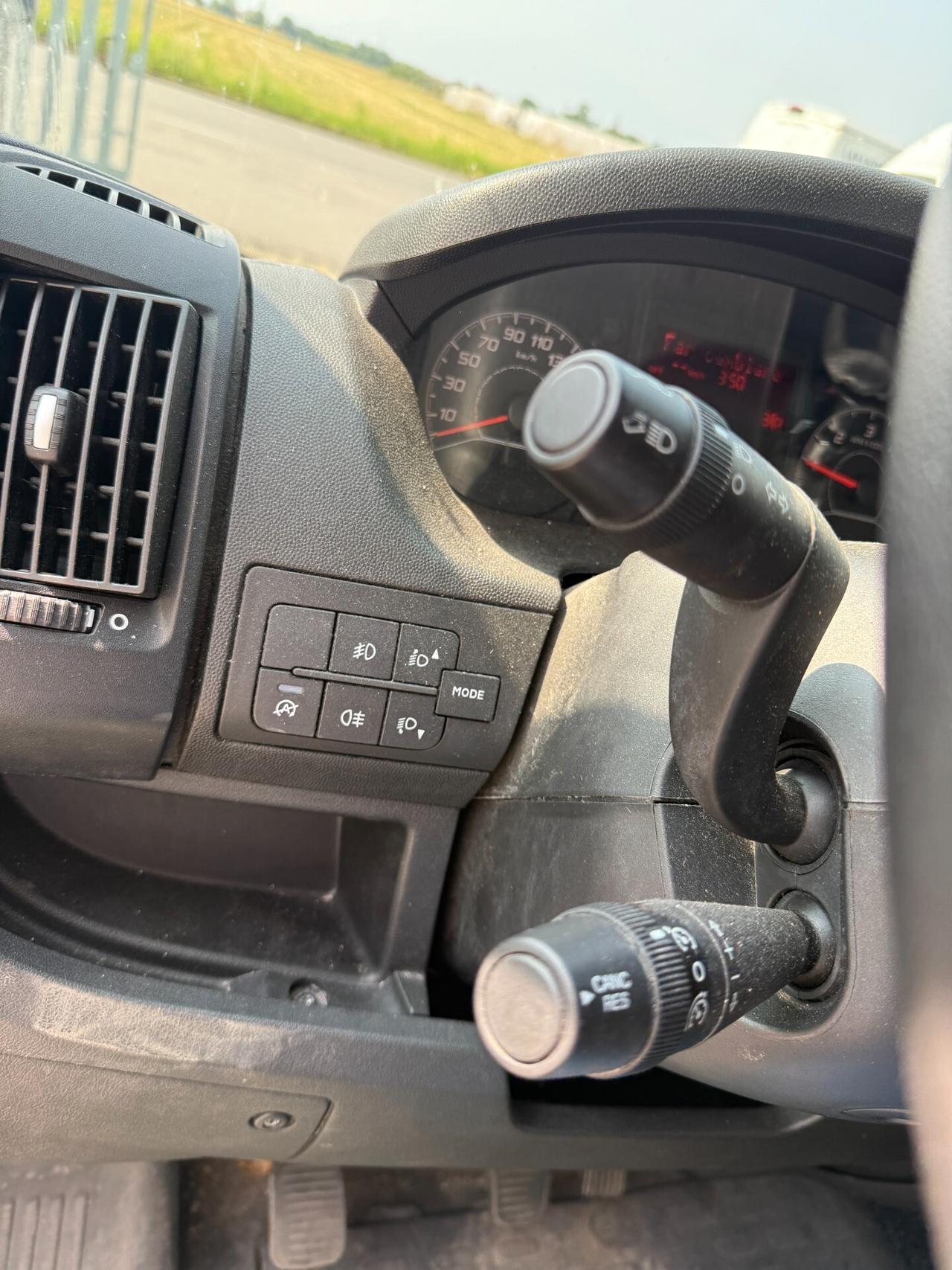 Peugeot Boxer 2.2/140 CV/100000 KM/2022