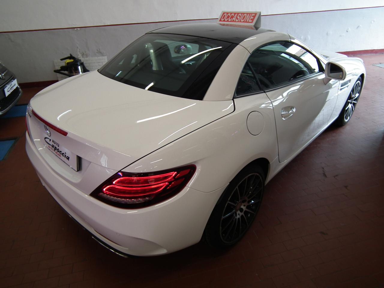Mercedes-benz SLC 200 BZ KM 54.000 ! STUPENDA ! PREMIUM FULL OPTIONAL !