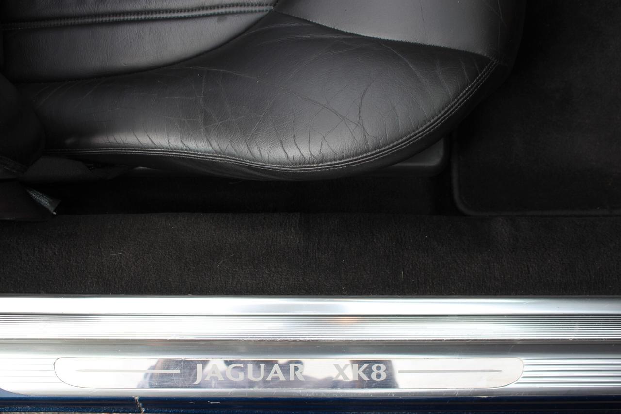 Jaguar XK * Sapphire Blue* Service completo*