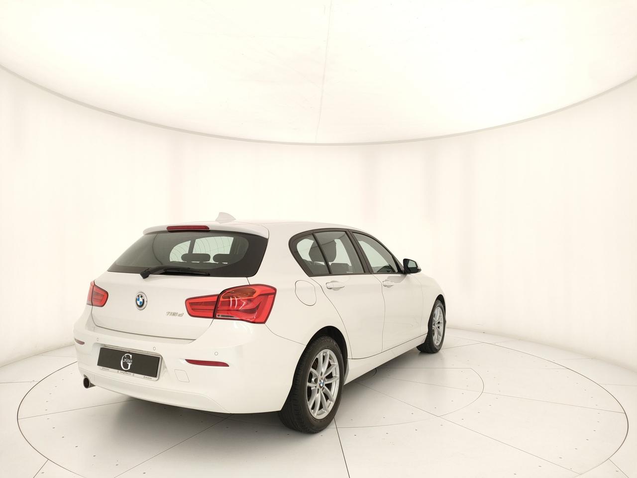 BMW 116d 5p Business auto