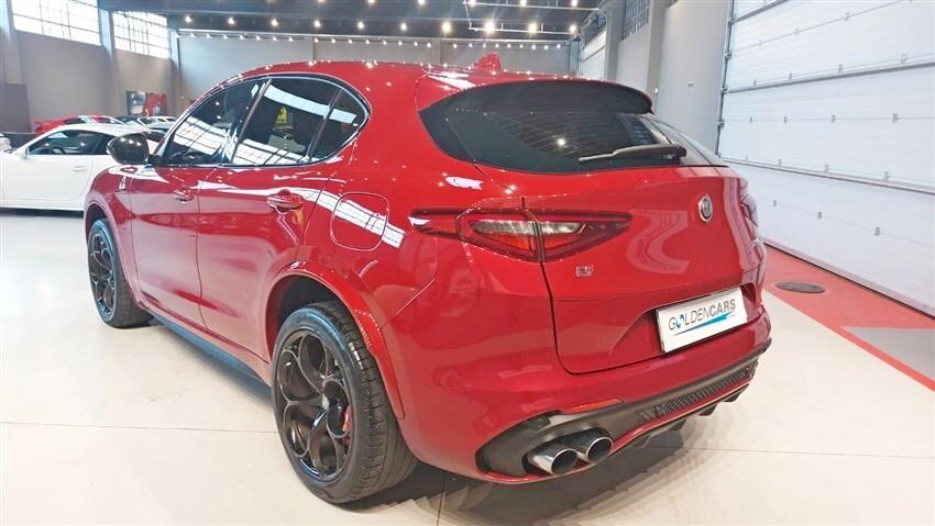 Alfa Romeo Stelvio 2.9 Bi-Turbo V6 510 CV AT8 Quadrifoglio