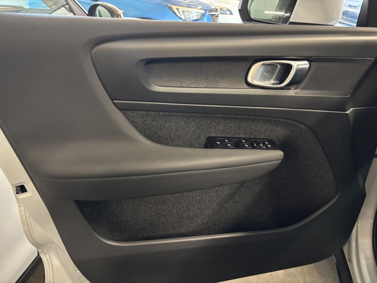Volvo XC40 1.5 BENZ T2 GREY|PARI AL NUOVO|