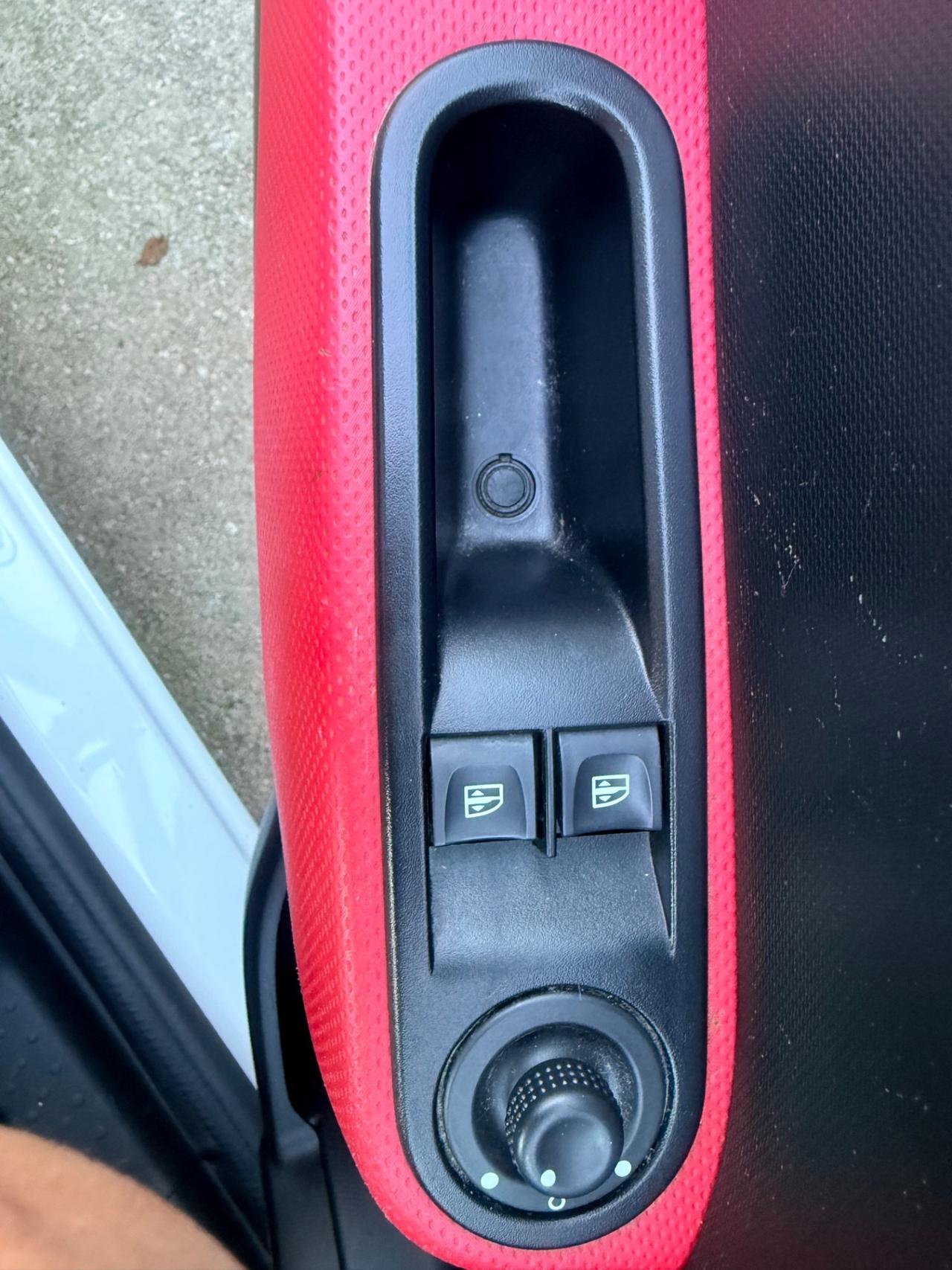 Renault Twingo TCe 90 CV Intens Cabrio 2016