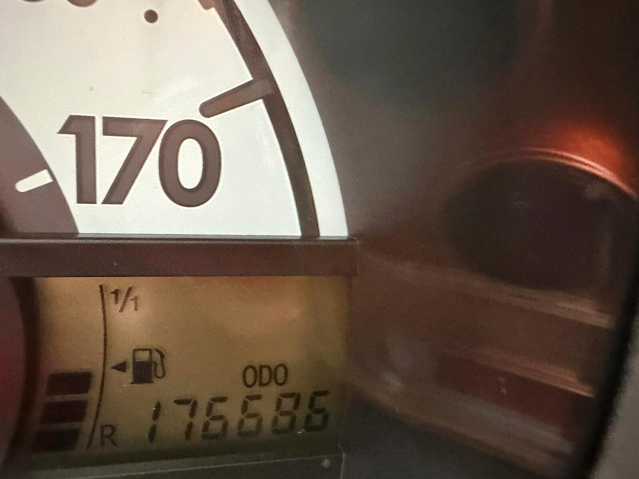Toyota Aygo 1.0 VVT-i 69 CV 5 porte x-cool MMT