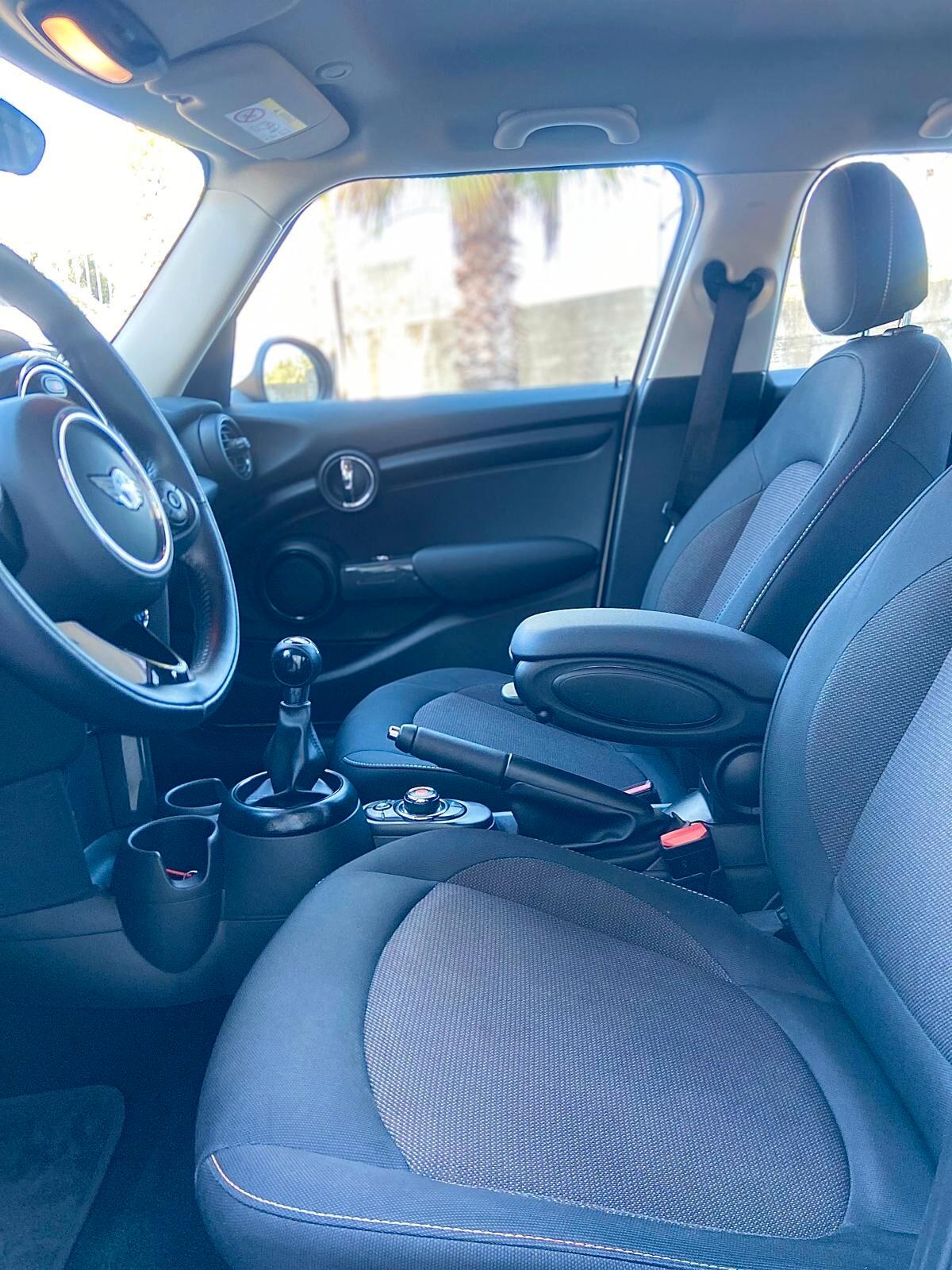 Mini Cooper D 1.5 116cv Hipe 5p