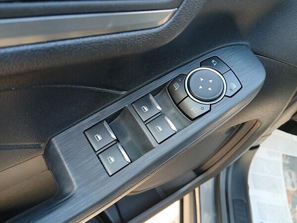 FORD KUGA 1.5 EcoBlue 120 CV S&S TITANIUM BUSINESS AUTOMATICO