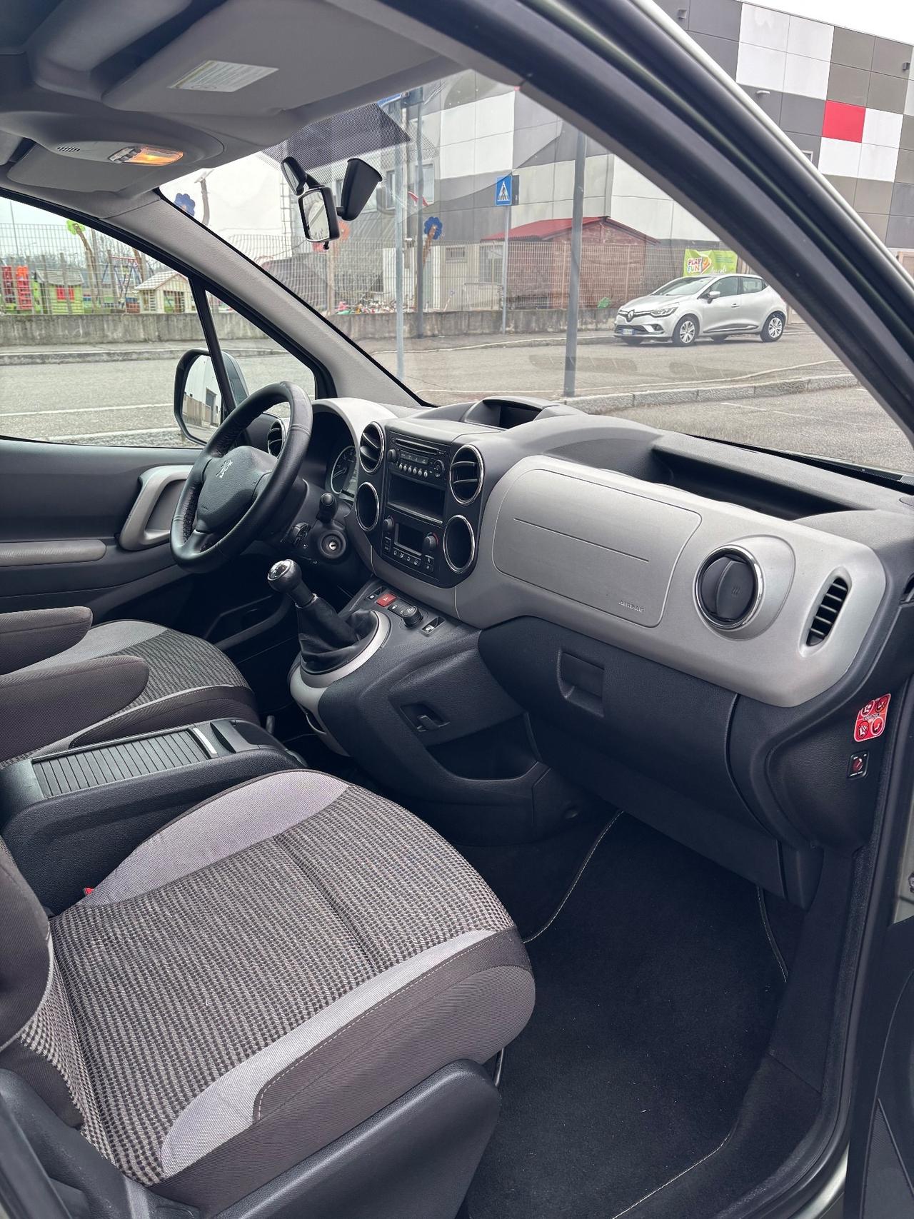 Peugeot Partner Tepee 1.6 HDi 112CV Outdoor