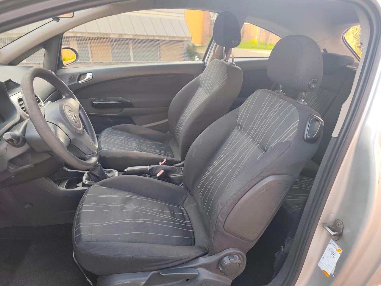 Opel Corsa 1.2 Benz euro 4 sport 1 proprietario