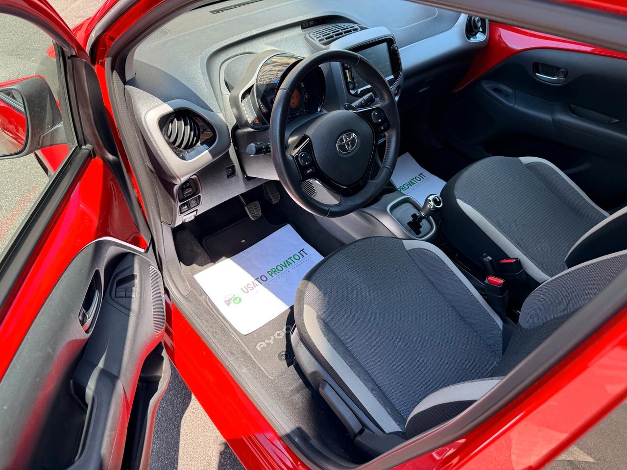 Toyota Aygo 1.0 72cv Automatica UNIPRO