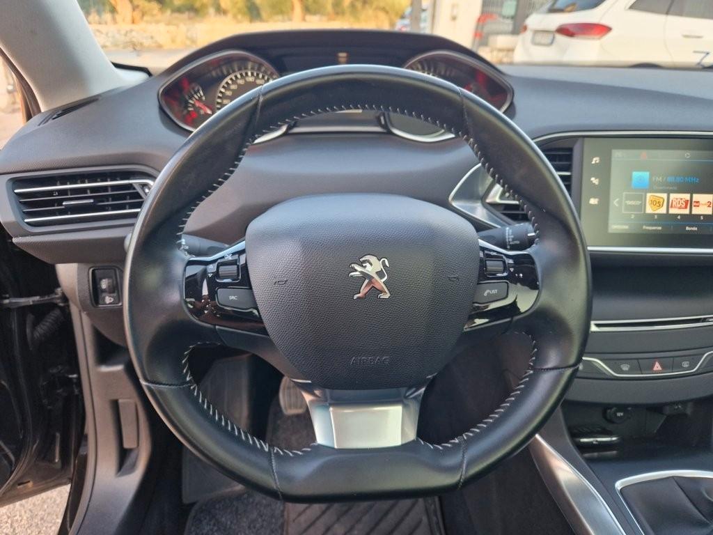 Peugeot 308 SW 1.5 BlueHDi 130CV Allure