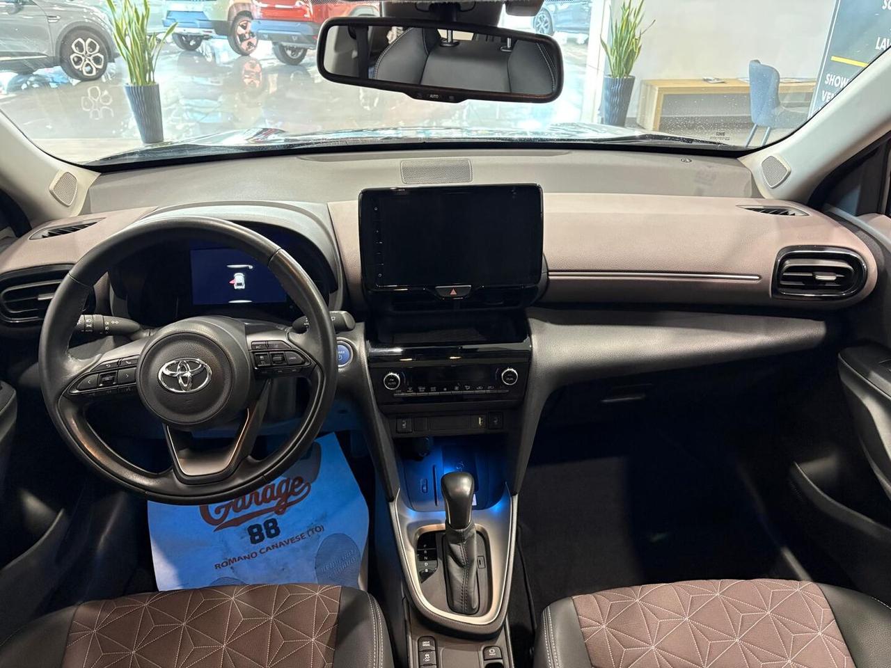 Toyota Yaris Cross 1.5h Lounge fwd 116cv e-cvt