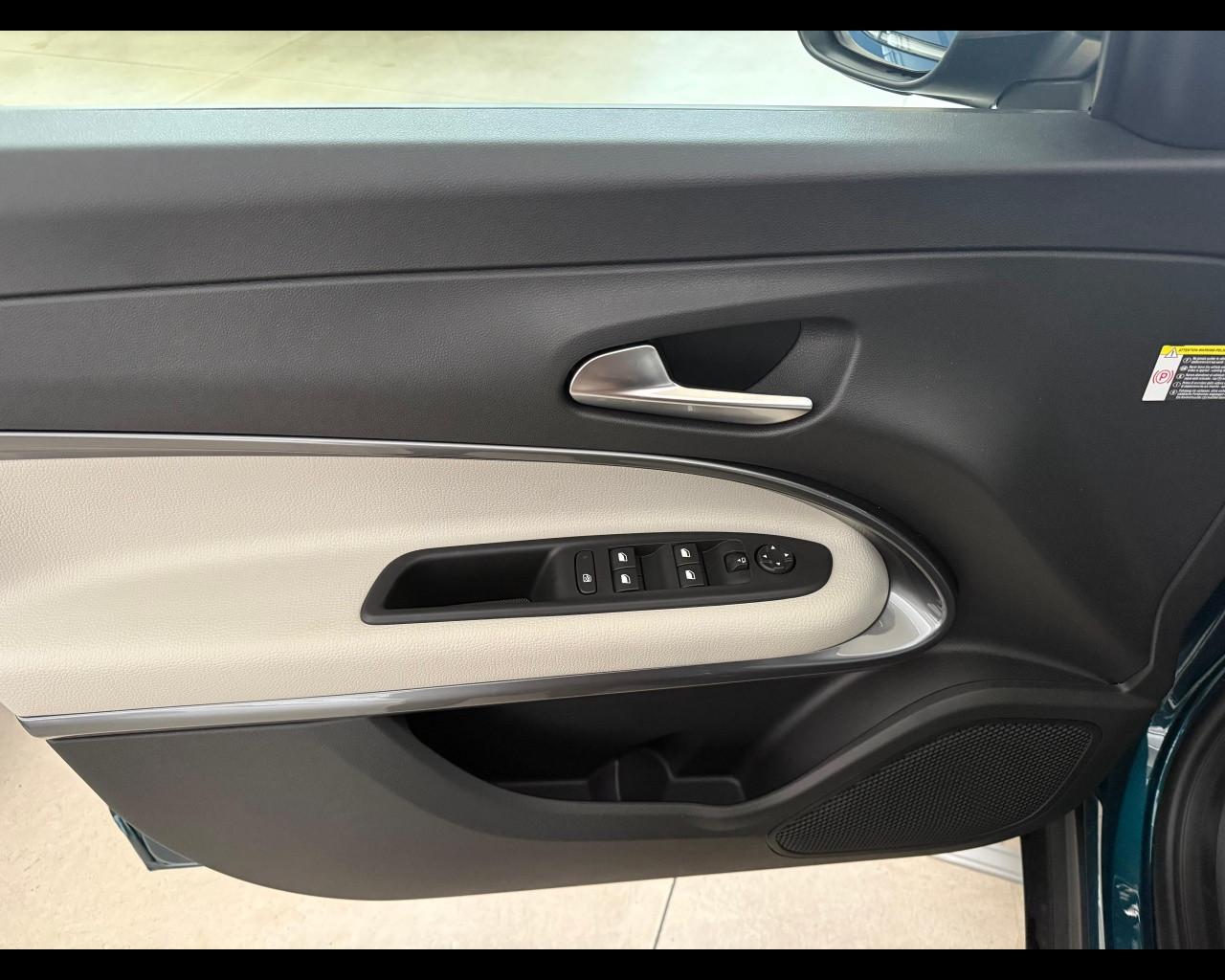 FIAT 600 - 600 1.2 HYBRID LA PRIMA 145CV AUTO