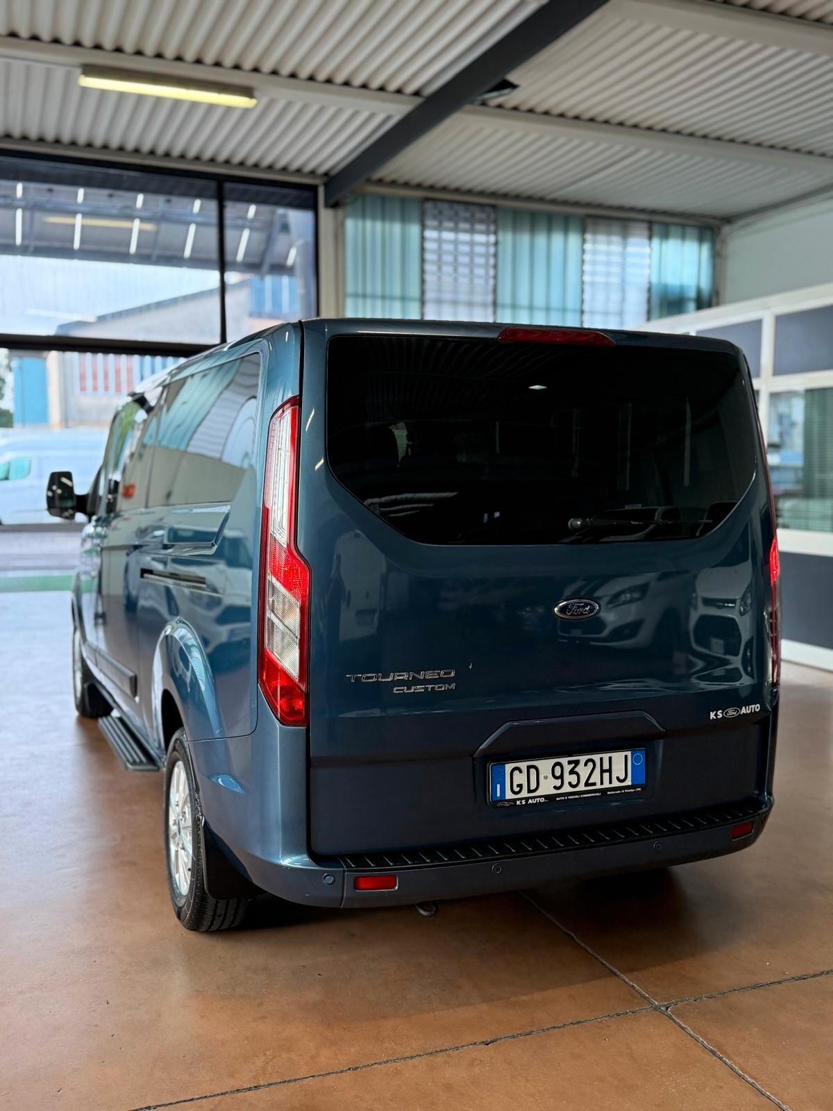 Ford Tourneo Custom 2.0 EcoBlue 130CV Titanium AUTOMATICO 8 POSTI