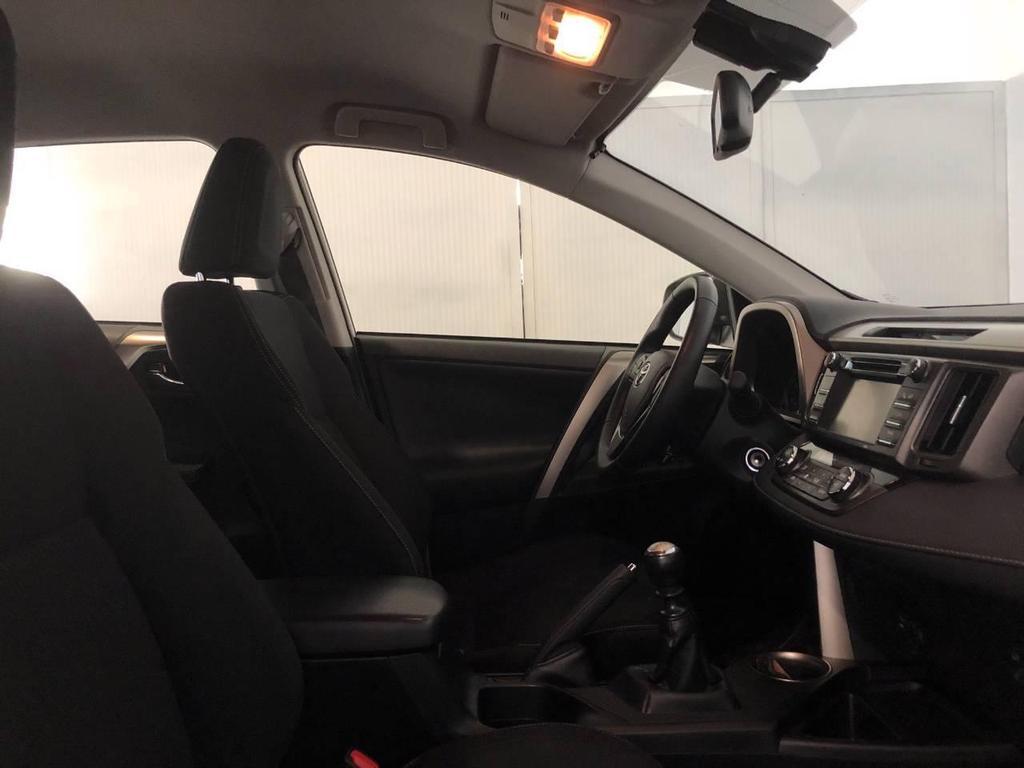 Toyota RAV4 5 Porte 2.0 D-4D Active 2WD MT