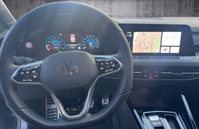 VOLKSWAGEN Golf 1.5 eTSI 150 CV DSG R-Line