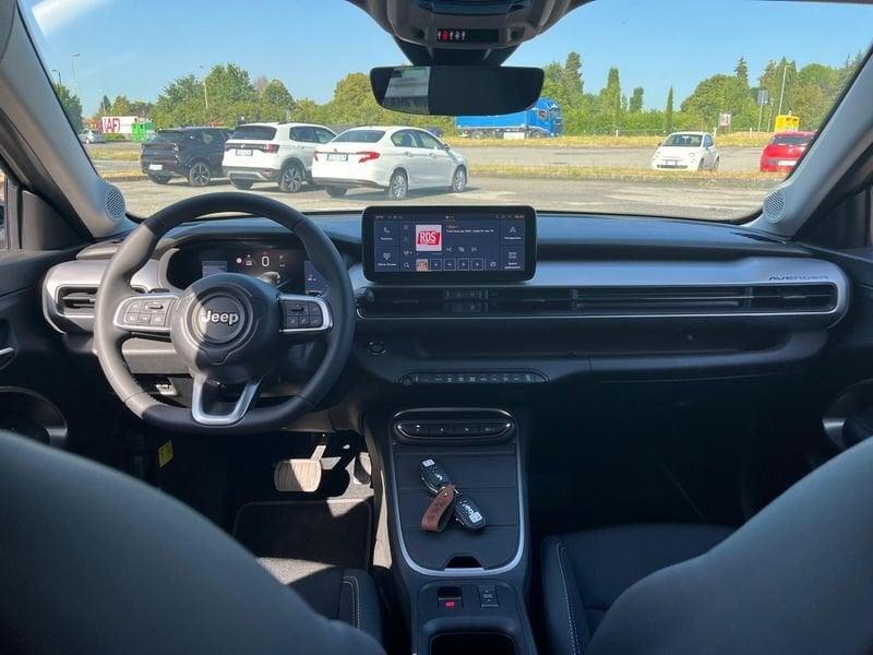 Jeep Avenger e-Hybrid 1.2 MHEV e-Hybrid Turbo Summit