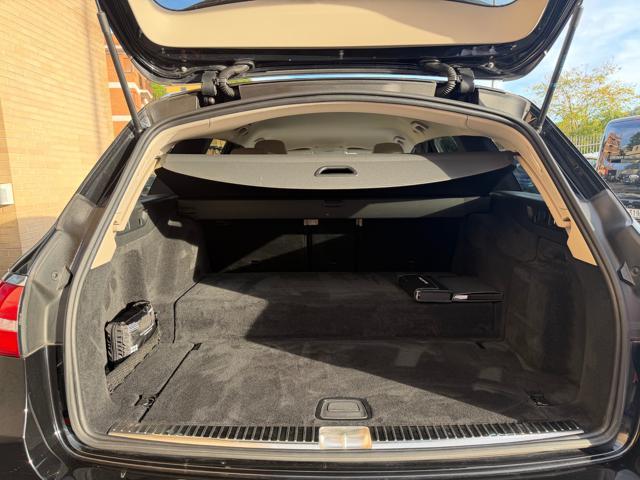 MERCEDES-BENZ E 300 de S.W. Auto EQ-Power Business Sport