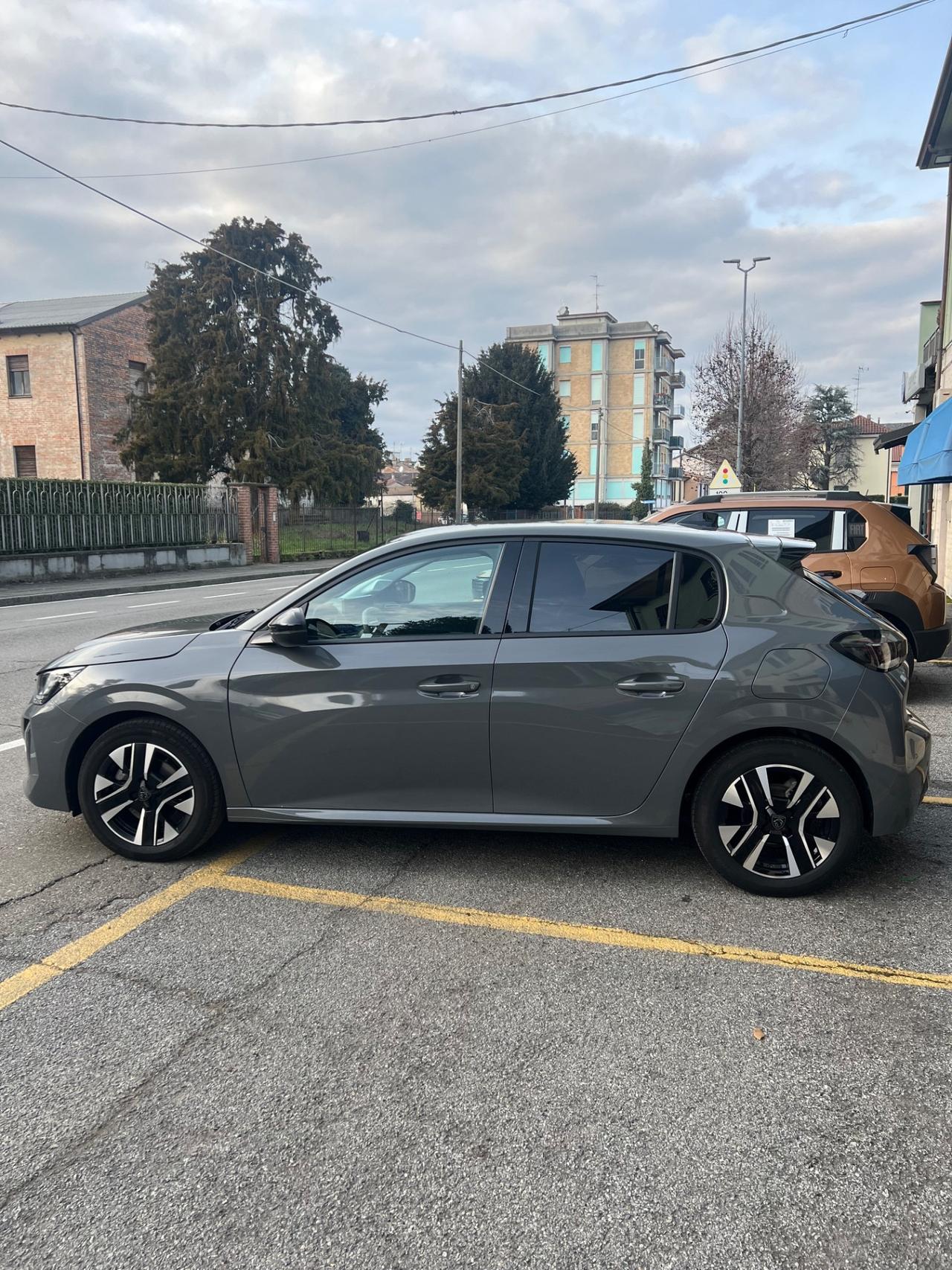 Peugeot 208 PureTech 100 Stop&Start 5 porte Allure