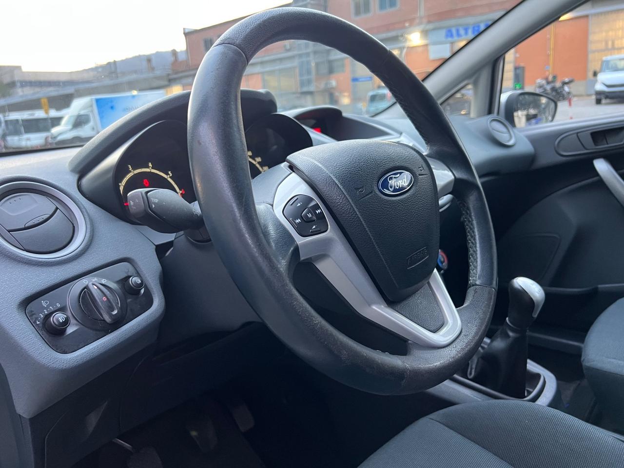 Ford Fiesta 1.2 82 CV 5 porte Titanium