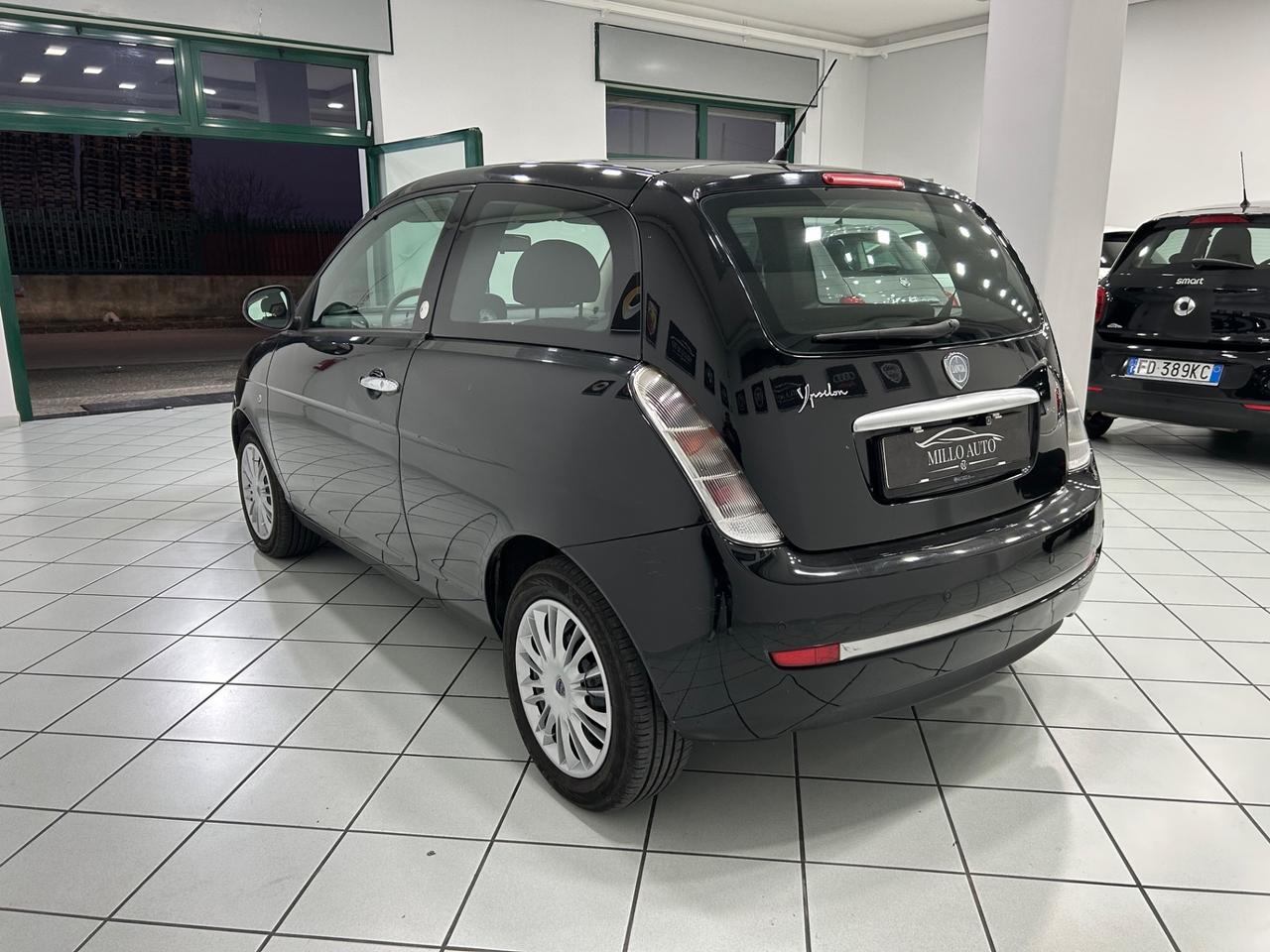 Lancia Ypsilon 1.4 Platino Ecochic GPL